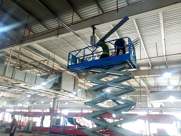 大型工業(yè)風扇吊扇/ 大型工業(yè)風扇吊扇