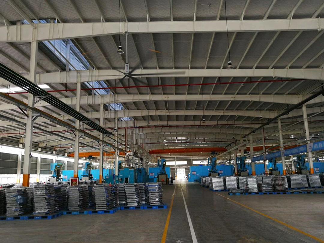 大型倉庫工業(yè)大風扇應…/ 大型倉庫工業(yè)大風扇應…